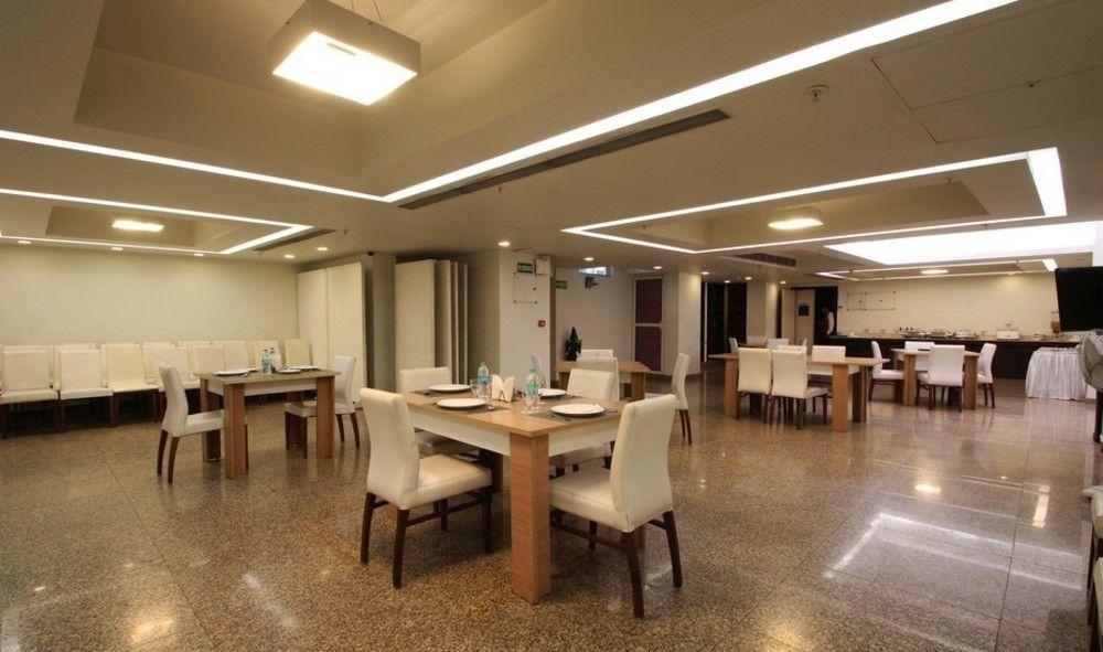 Hotel Ivory 32 Νέο Δελχί Εξωτερικό φωτογραφία