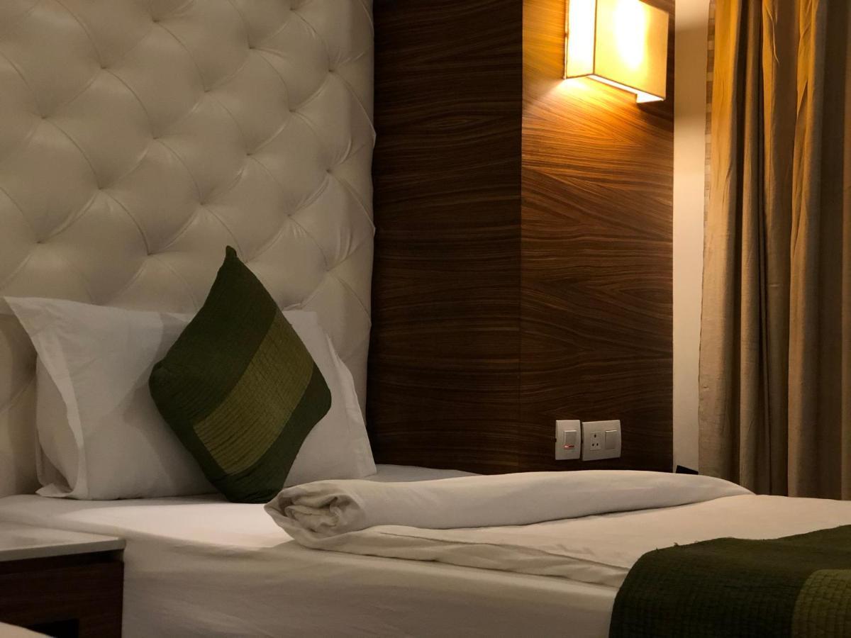 Hotel Ivory 32 Νέο Δελχί Εξωτερικό φωτογραφία